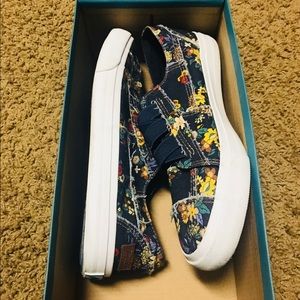 Women’s Marley Slip On Sneaker size 8 1/2